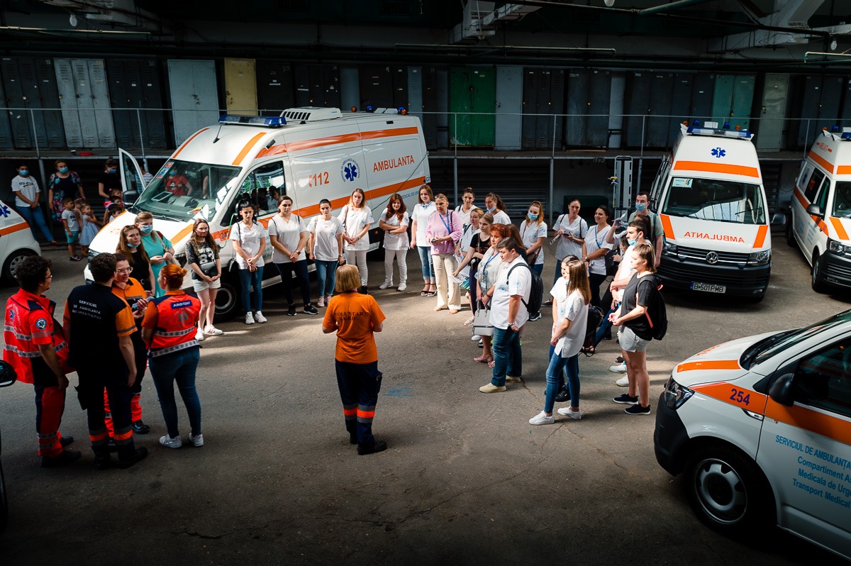 d0ffcd28-06c2-458c-8d3e-6e347c7b4a59